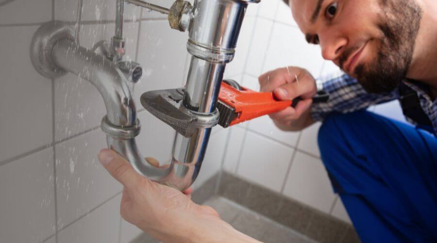 Local tankless water heater installation in Barnett, MO